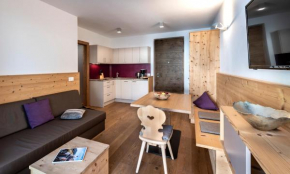 Apartment 39012